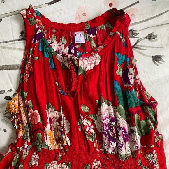 Beautiful red floral dress - Picture 3 of 4